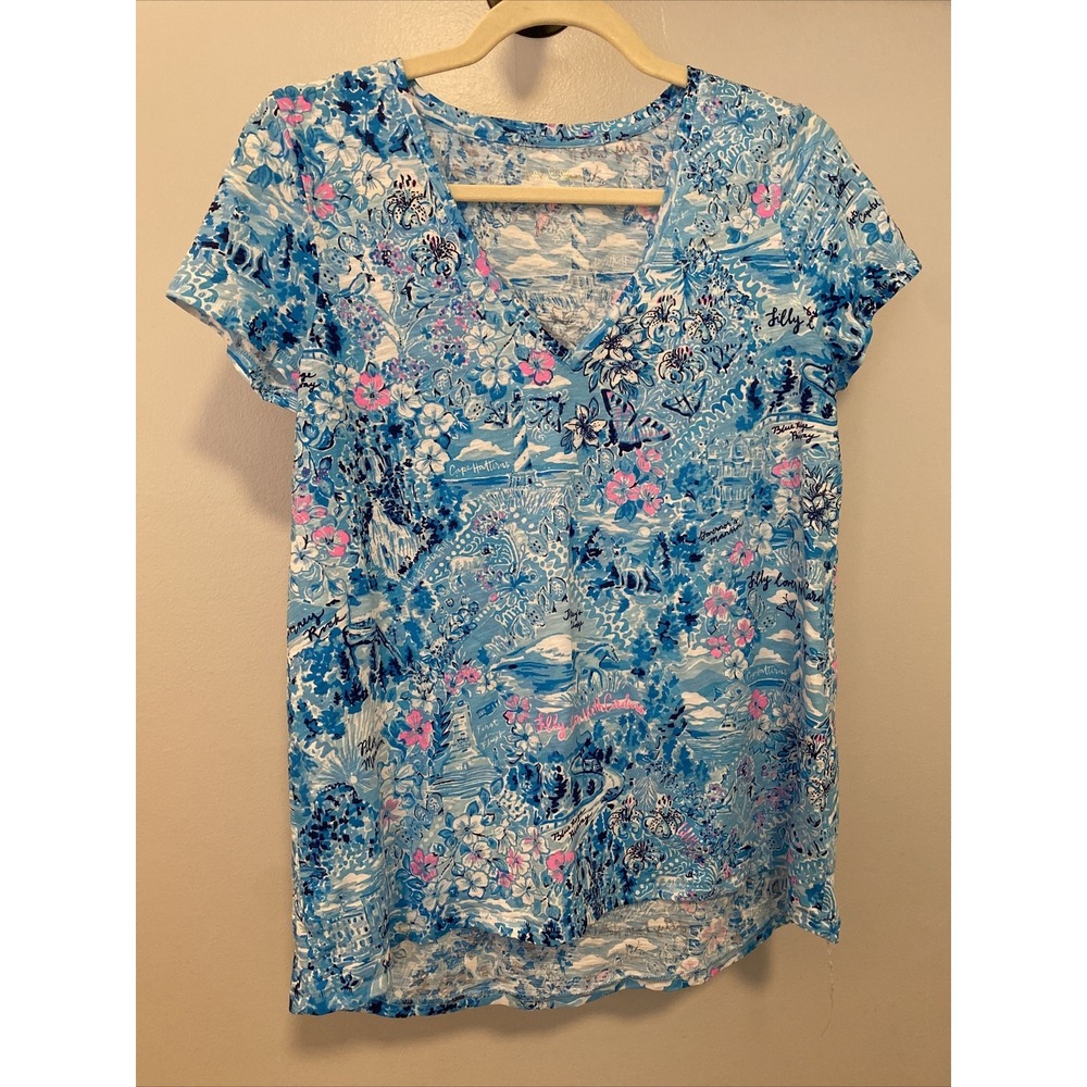 Lilly Pulitzer Etta V-Neck Top Blue Peri Lilly Loves‎ North Carolina Nc Size S - Picture 6 of 7